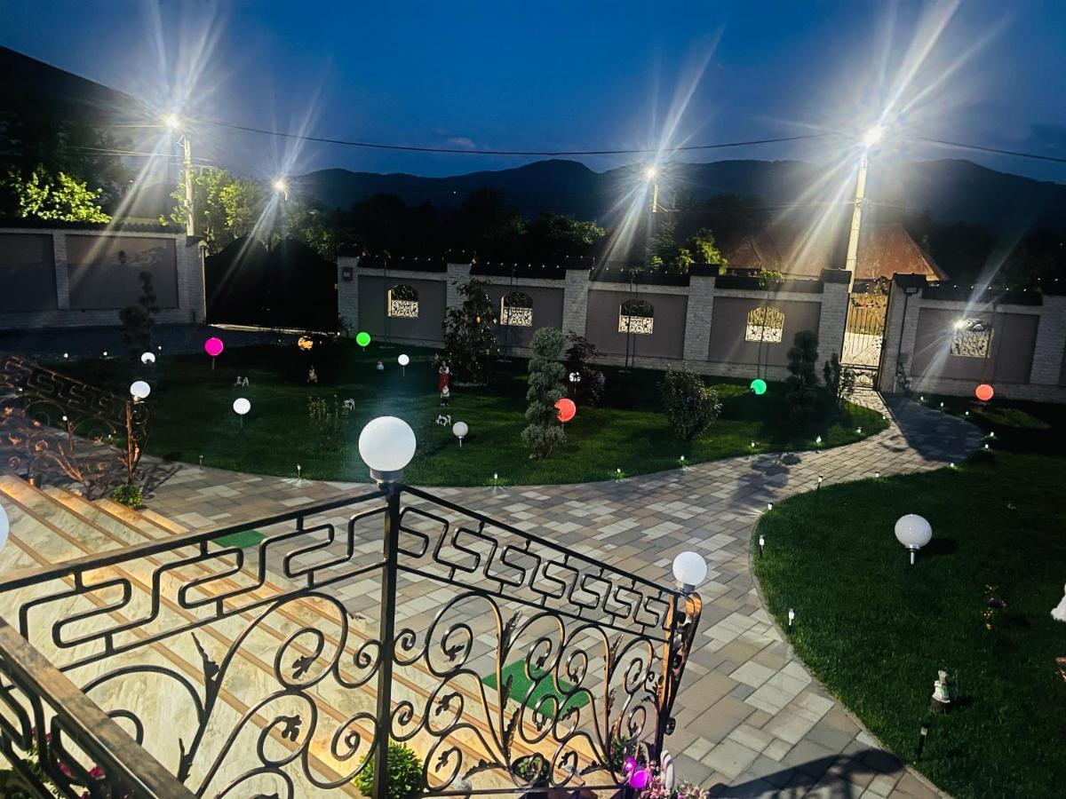 Casa Erk Bed & Breakfast Calimanesti Exterior photo