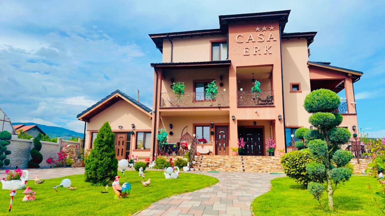 Casa Erk Bed & Breakfast Calimanesti Exterior photo