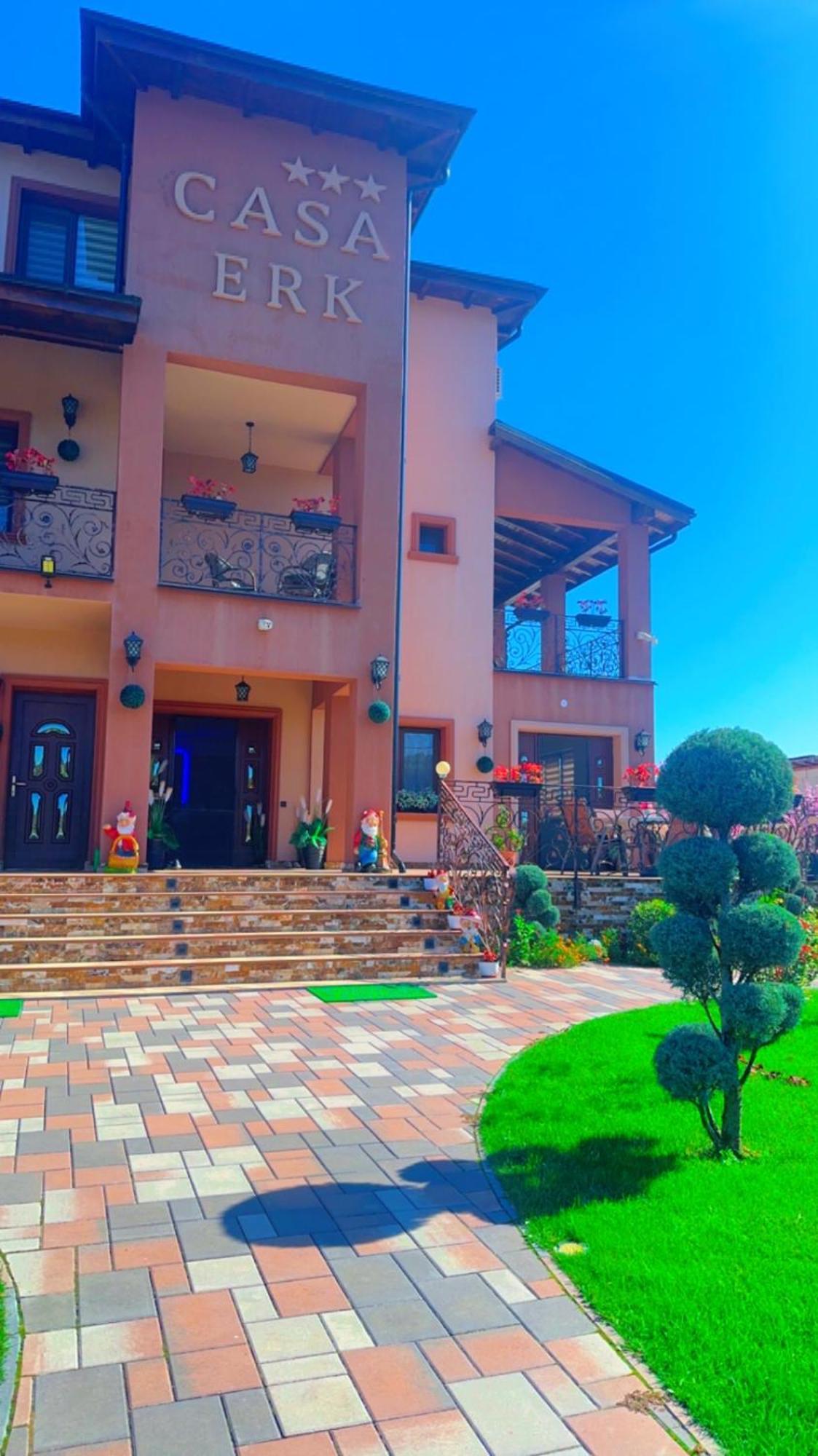 Casa Erk Bed & Breakfast Calimanesti Exterior photo